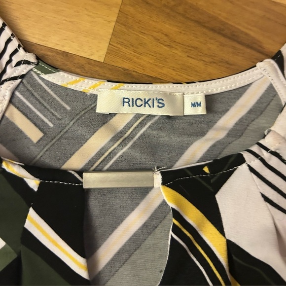 Romy Women's Geometric Striped Top - Black, White, Yellow - Picture 2 of 4